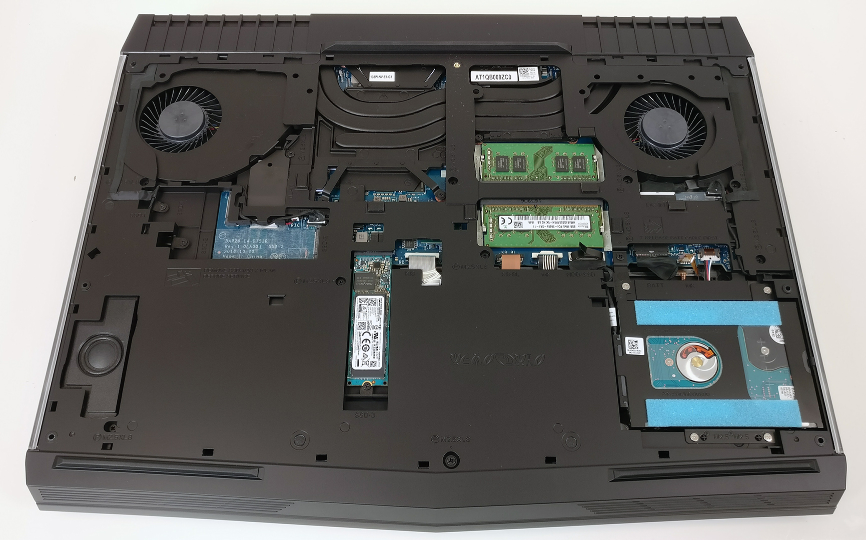 How to replace and fix DELL Alienware 15 r4 r5 17 r4 r5 fhd LED DC02C00HV00 0J17PT DDR51 LCD Cable (Alienware 17 R4)